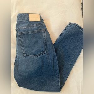 Everlane The Curvy 90’s Cheeky Jean Cropped (26.5  in inseam) | Size: Wmns 8 /29